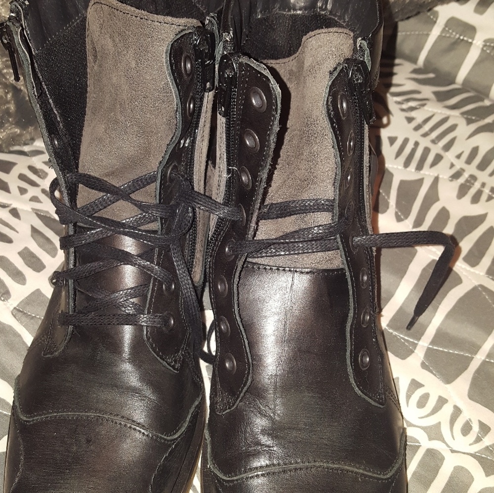 Boots - Picture 2 of 2